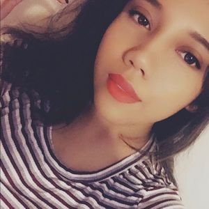 Meet your Posher, Gabby